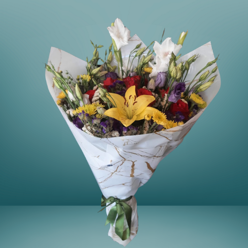 Güllü mevsim buketi