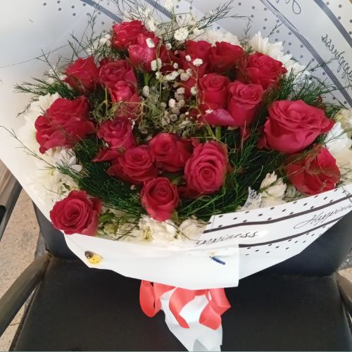 Güllü kasımpatılı buket